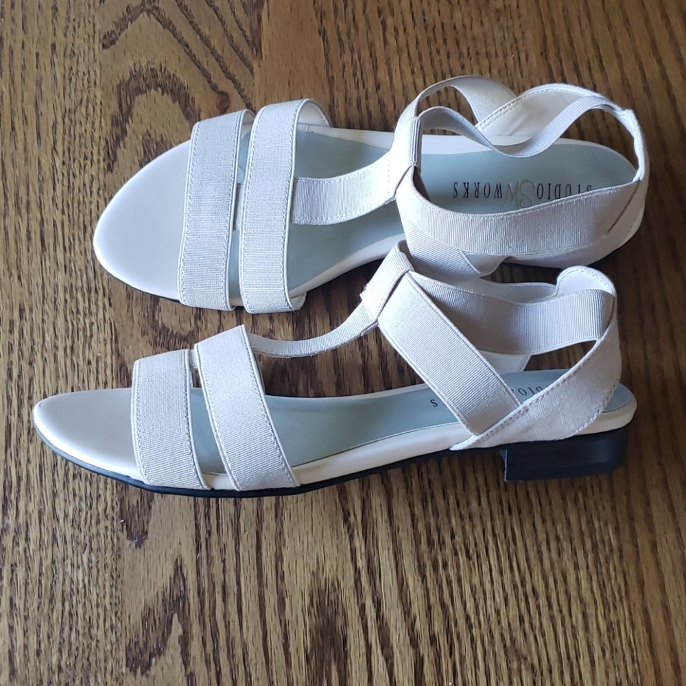 Studio Works Natural Color Sandals - Picture 2 of 5